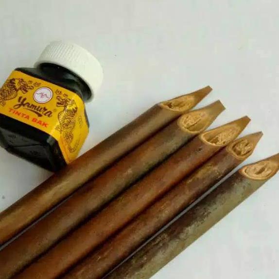 

Bagus Banget.. Pena handam kaligrafi 1 paket ,(15 pena + 1 tinta)