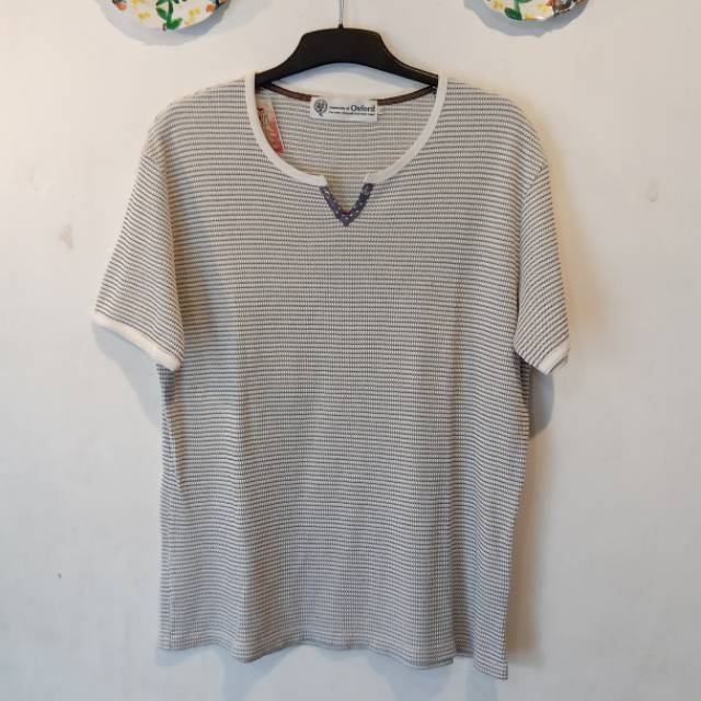 Kaos pendek university of Oxford second thrift bekas preloved