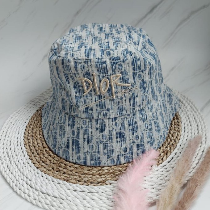 Topi Fashion Fedora Motif christian Dior