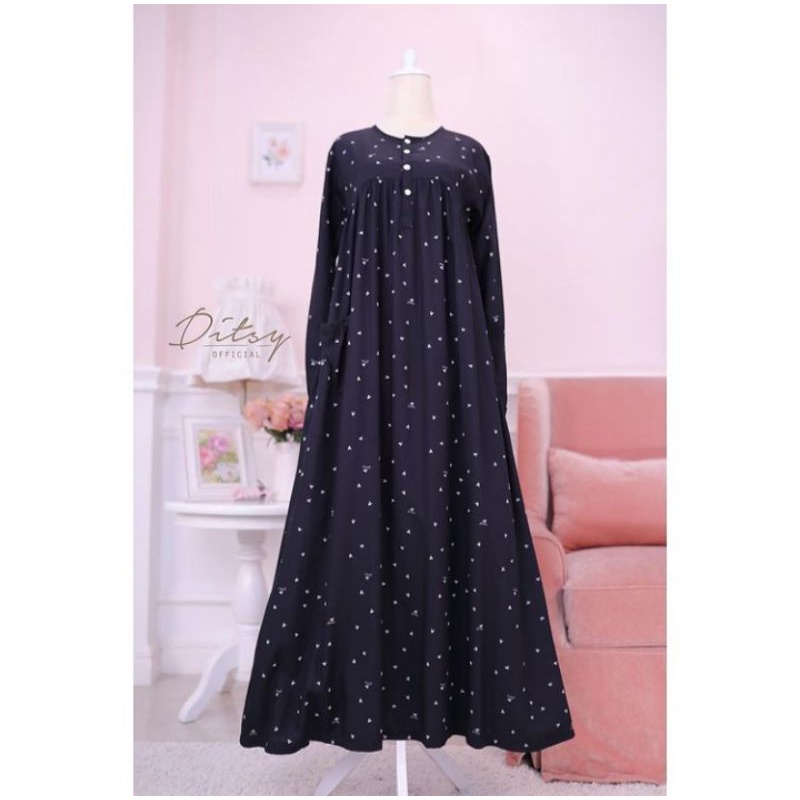 Amore jetblack nightgown size M by Ditsy