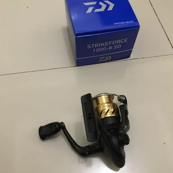Rel Rell Reel Daiwa Strikeforce 1000 - B SD Katrol Pancing Alat Pancing Gulungan Pancing