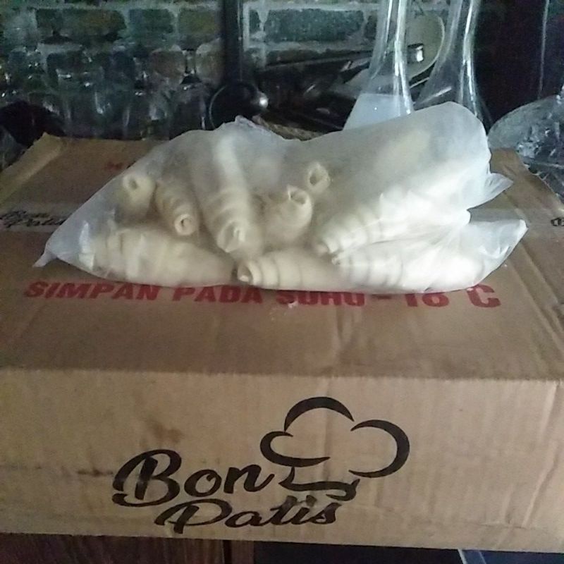 

CroissantFrozen Bonpatis mix Butter 20 pcs
