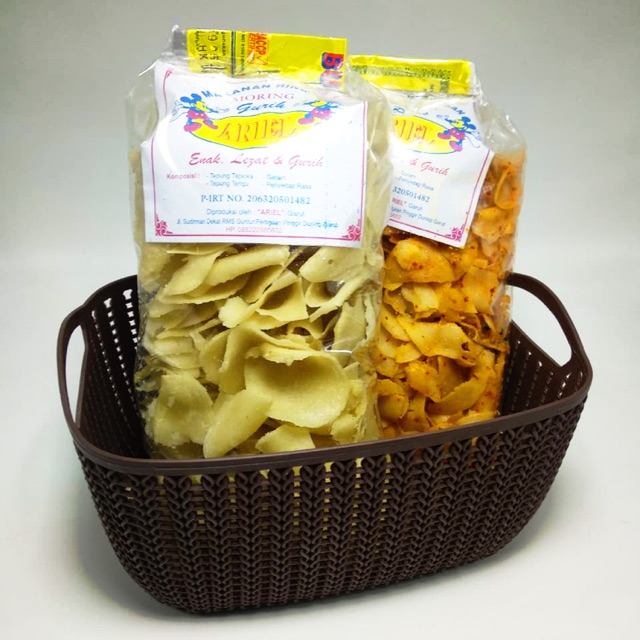 

Cemilan Keripik Moring Ariel Pedas Asin 250gr