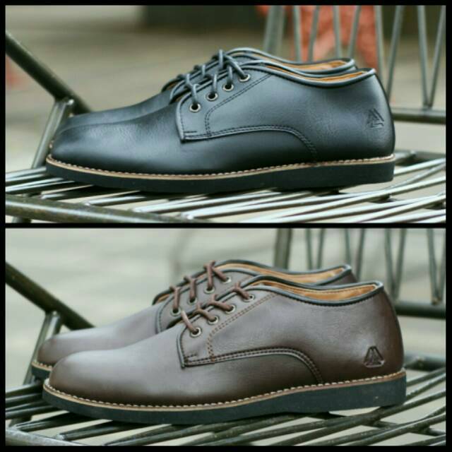 SepAtu ForMal PriA PanTofeL KuliT AsLi OrigiNaL PacUaN BikErS RiDer ALa KobOi TrenFy GayA ®©°