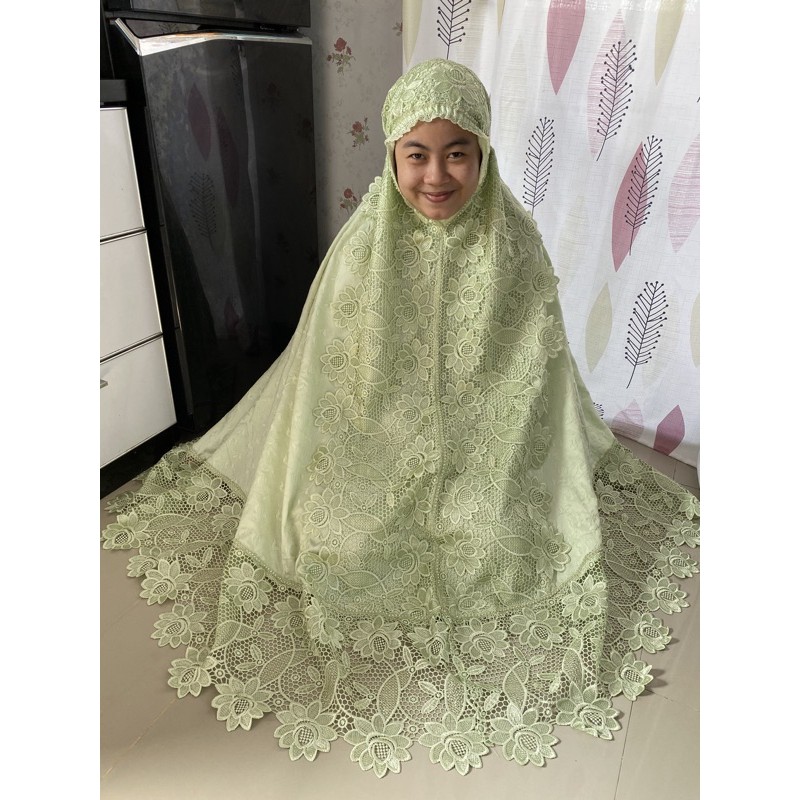 MUKENA PRADA SUTRA PARIS RENDA TAWON VARIAN WARNA
