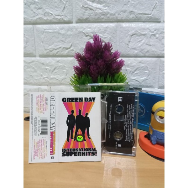 Kaset GREEN DAY SALE - INTERNATIONAL SUPERHITS