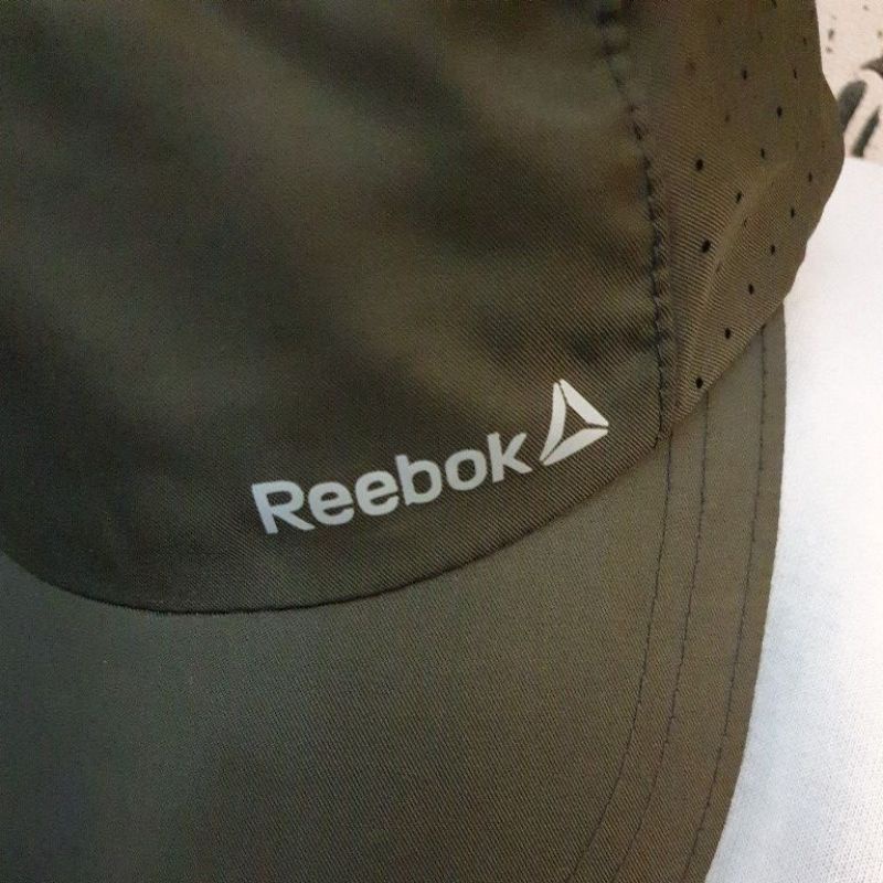 TOPI REEBOK PRELOVED ORIGINAL