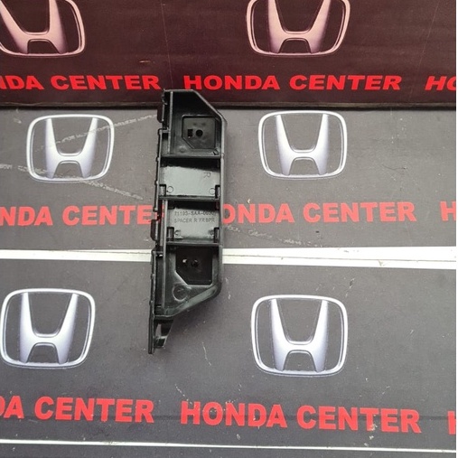 bracket bumper depan  jazz vtec idsi breket bumper depan  jazz vtec 2004 2005 2006 2007 71193-SAA 71198-SAA