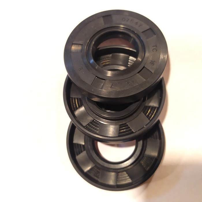

mg Oil Seal TC 19 42 7, NBR