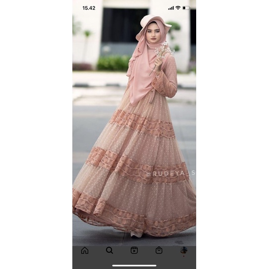 Nayla Taracota by Rudeya