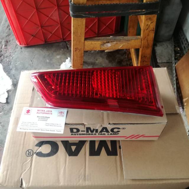 Lampu Reflector Reflektor Bagasi Grand Avanza Grand Xenia satuan