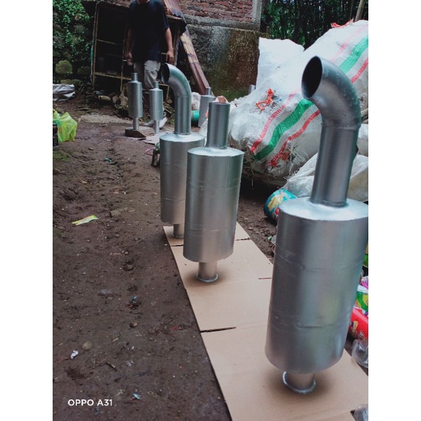 knalpot cung khas Sulawesi_pemakaian Truk_Ellf_dutro