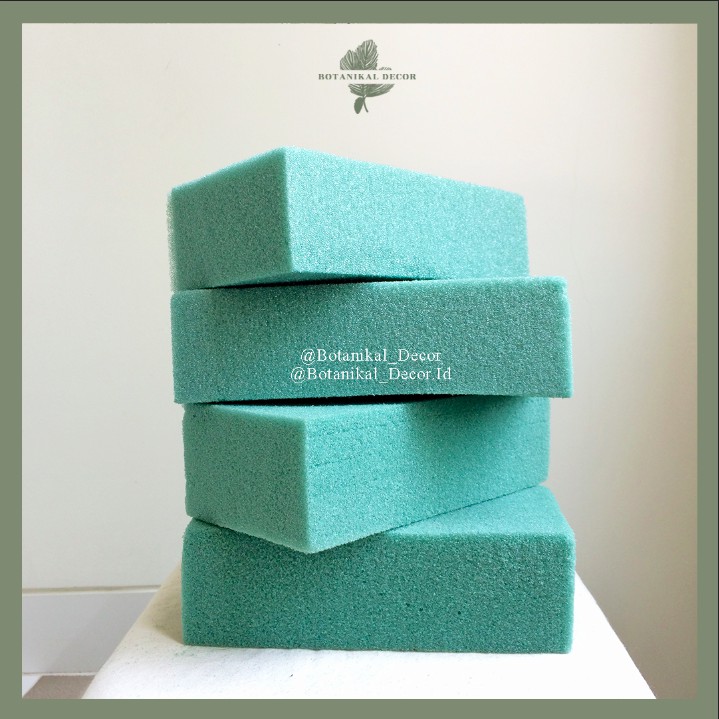 4pcs FLORAL FOAM BUSA GABUS BUNGA RANTING KERING OASIS 4pcs FLORAL FOAM BUSA GABUS BUNGA RANTING KERING OASIS