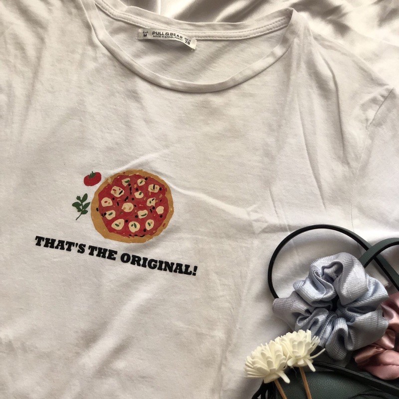 kaos PnB putih pizza “that’s the original” ori