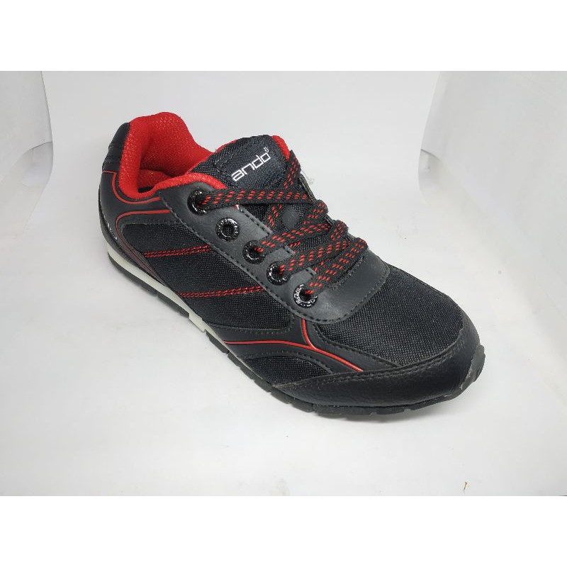 Sepatu Sneakers Ando