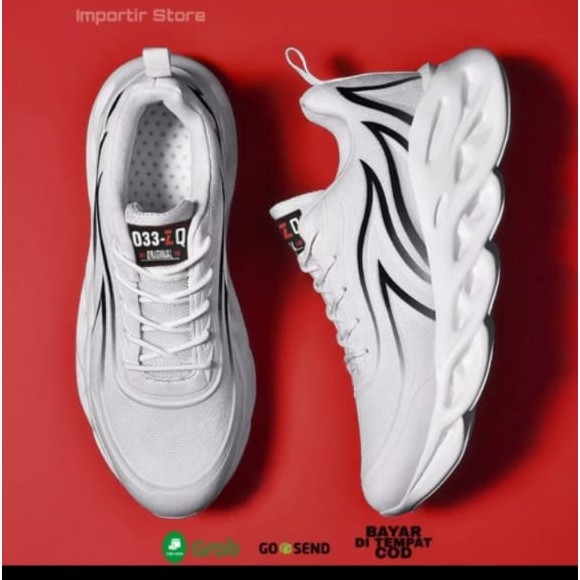SEPATU SNEAKERS PRIA TERBARU