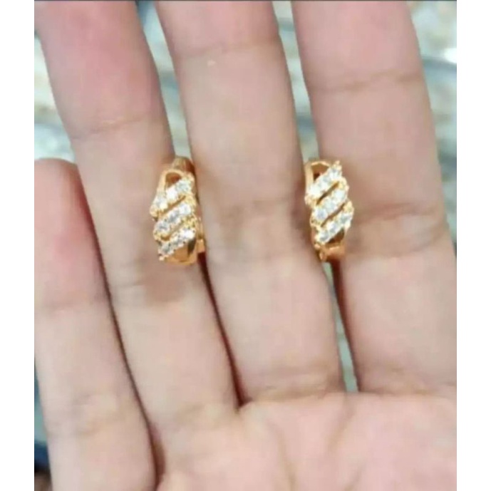 Anting daun baris 3 gold