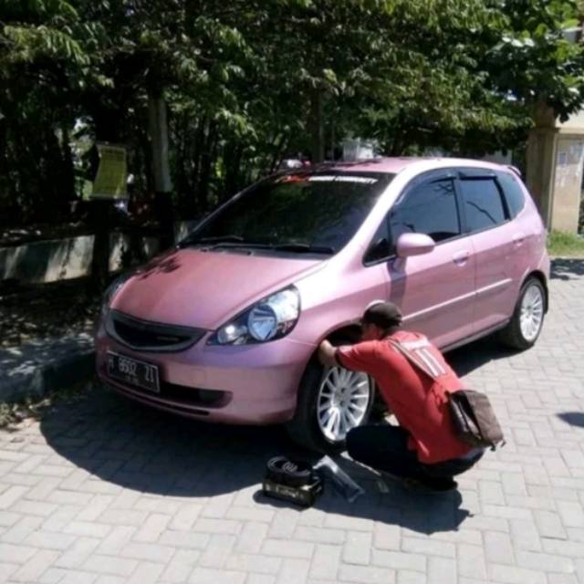 Dumper Shock honda JAZZ 2005-2008 Per Depan Bergaransi 2 tahun