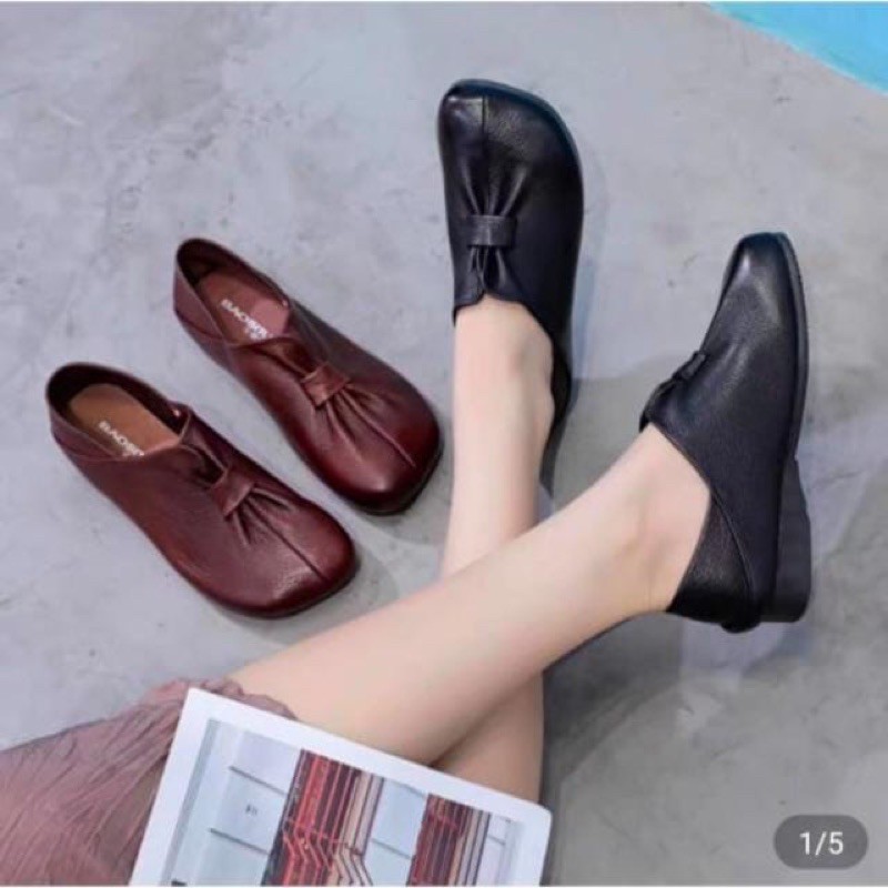 Sepatu Clarks New