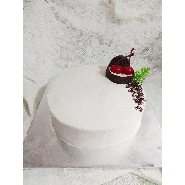 

KUE ULANG TAHUN / CHOREO VANILLA CAKE
