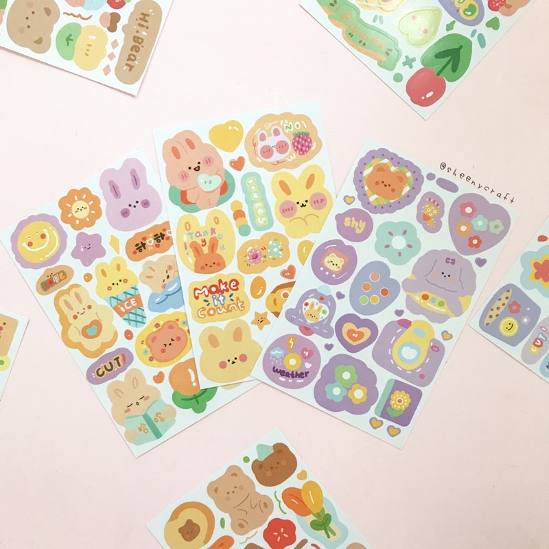 

Sticker Cutting Desain Beruang Colorful Lucu/Stiker Anti Air