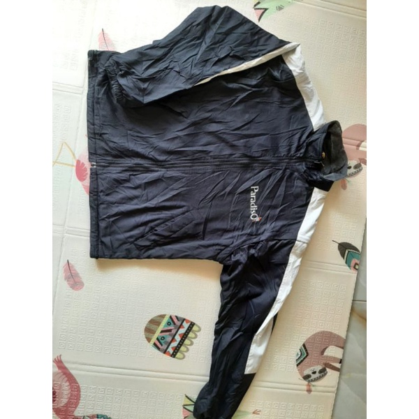 Jaket Paradiso