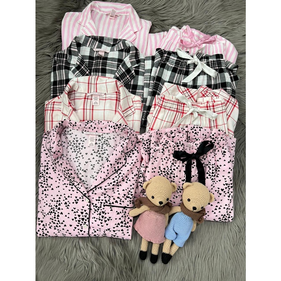 pajamas set