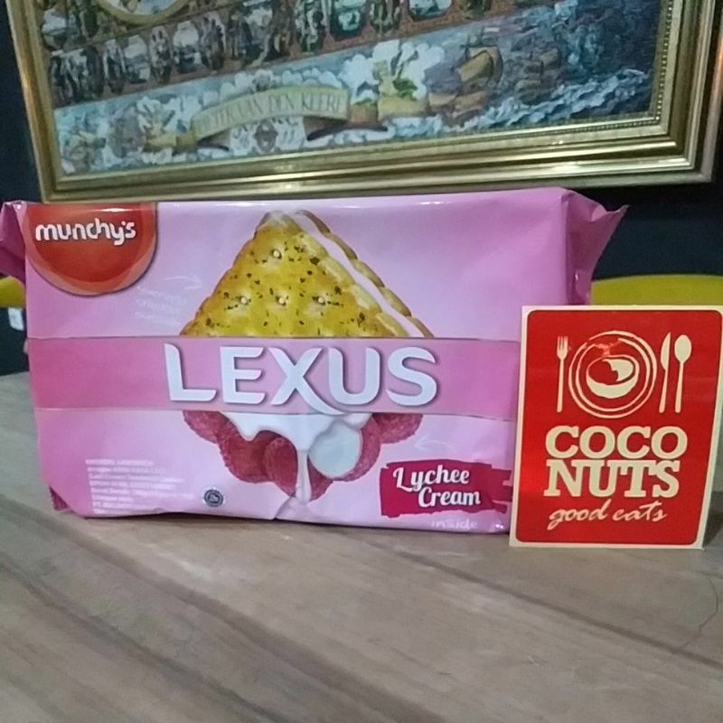 

MUNCHYS LEXUS LYCHEE CREAM