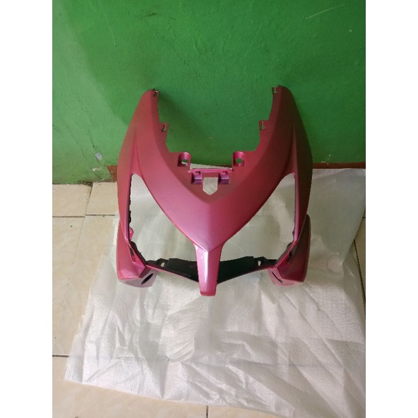 Tameng dasi body depan cover lampu Vario cw 110 karbu