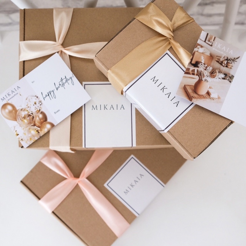 

MIKAIA Gift Box Package (Card & Pita) - Kotak Kado