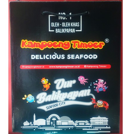 

Kampoeng Timoer - Paket Box oleh oleh Peyek Kepiting 40g isi 30 pcs ( Campur Semua Rasa )