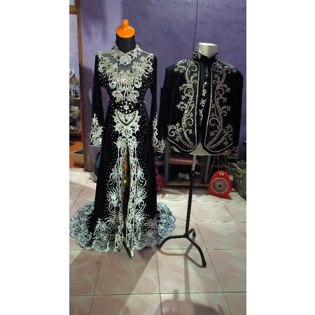 couple kebaya dan beskab bludru pengantin/couple bludru pengantin