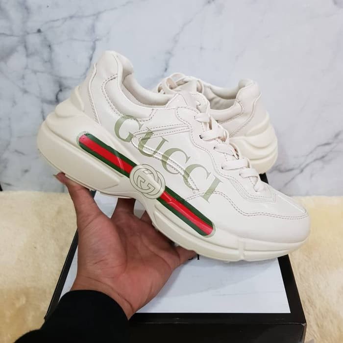 gucci rhyton trainers