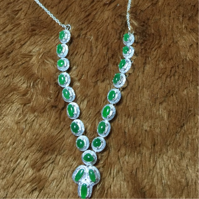 giok birma asli 100% type A jade jadiete type a