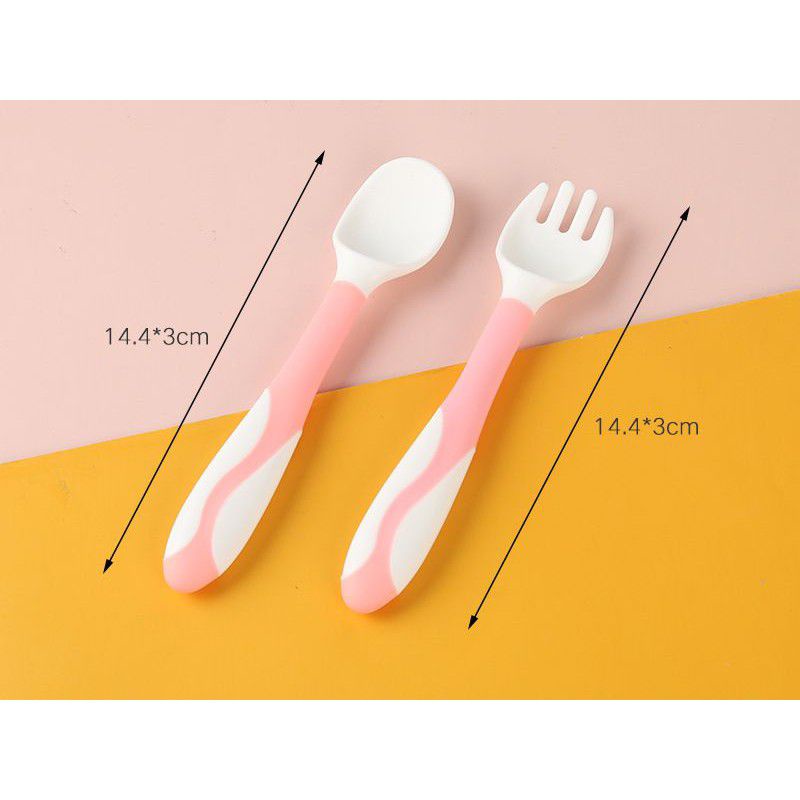 Perlengkapan makan bayi set indikator suhu elastis BPA  free / sendok makan bayi set