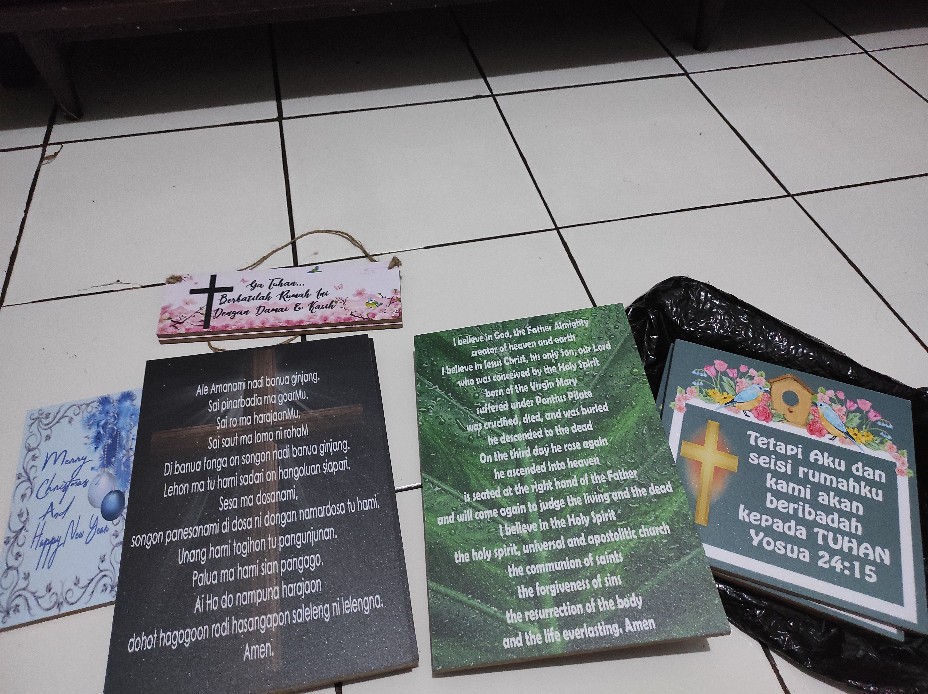 Hiasandinding/custom/design/dekorasi/pajangan/