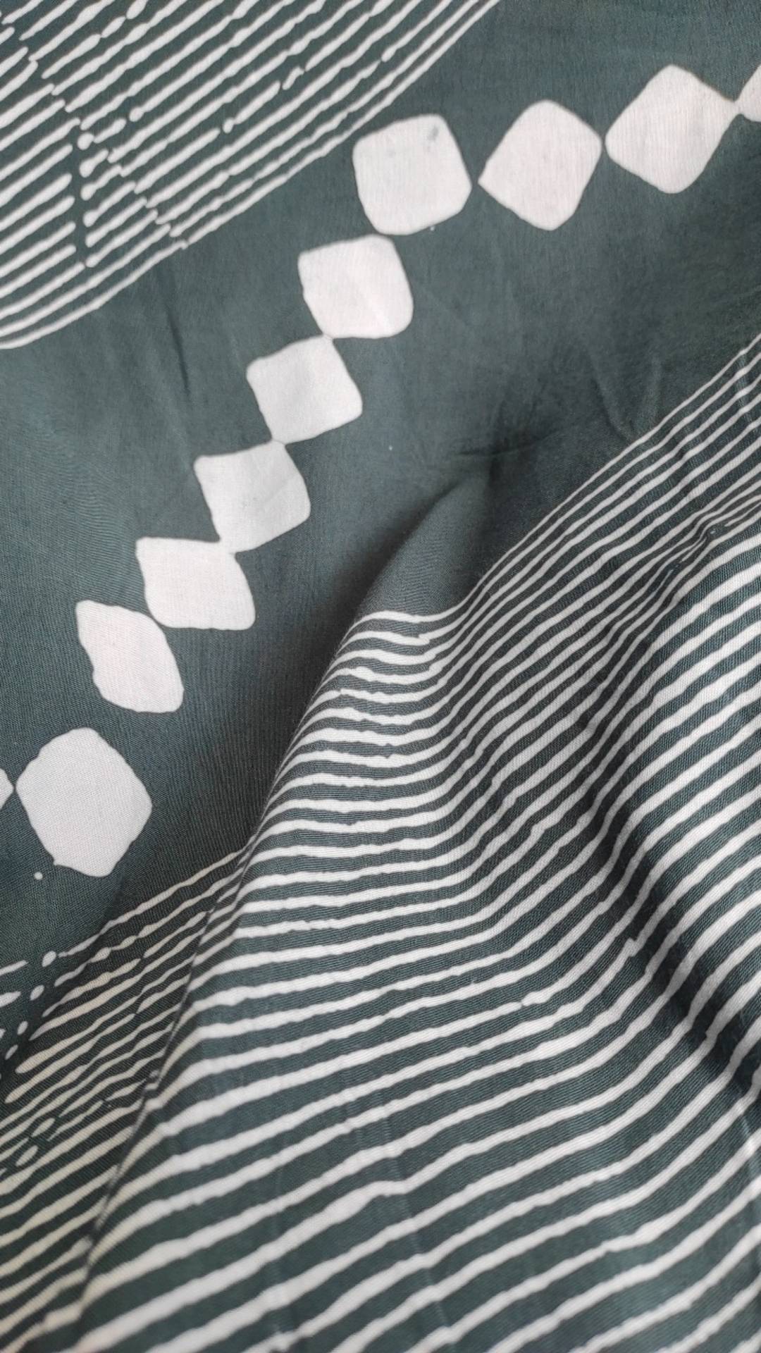 Shanaya Batik Tunik Seling Hitam Cap Garutan Ori Batik Cap Solo Atasan Batik Modern