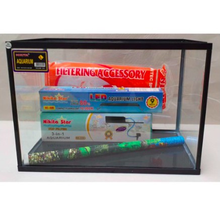 Paket aquarium Nikita Triset L dengan lampu atas LED.