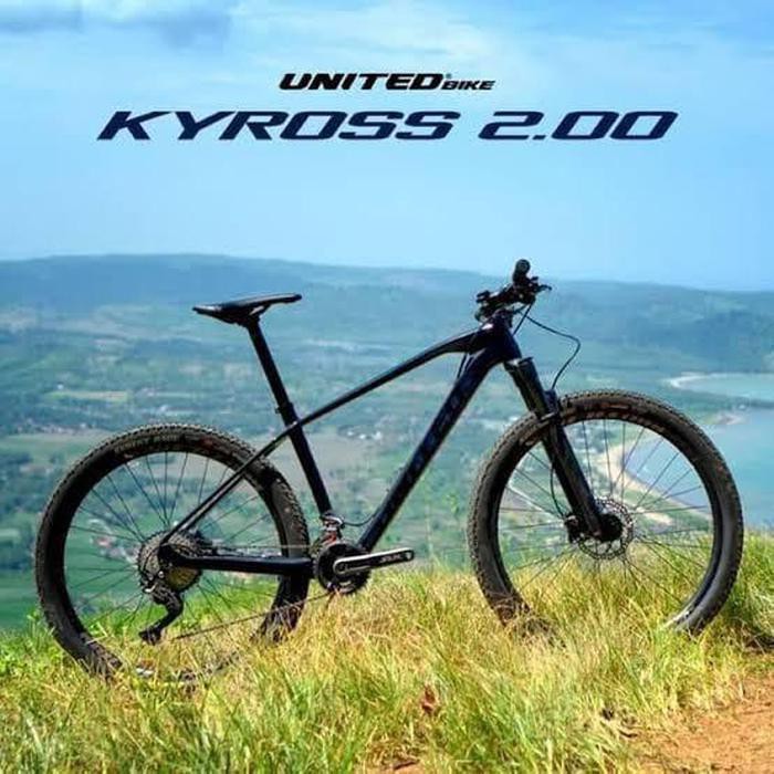 united bike carbon