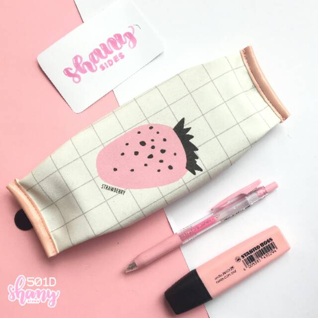 

Strawberry Pencilcase