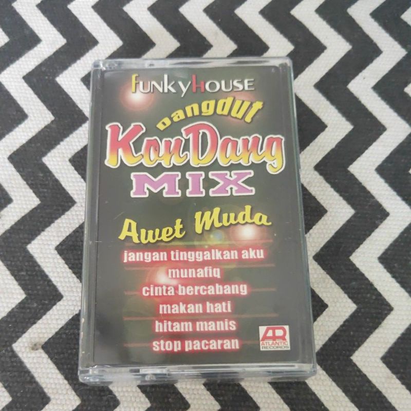 KASET PITA FUNKY HOUSE DANGDUT KONDANG MIX