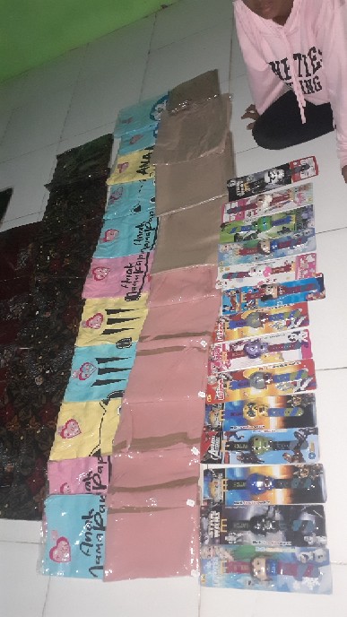 Couple Batik Tunik Modern Seragam Kerja Kantor Lengan Panjang Terbaru