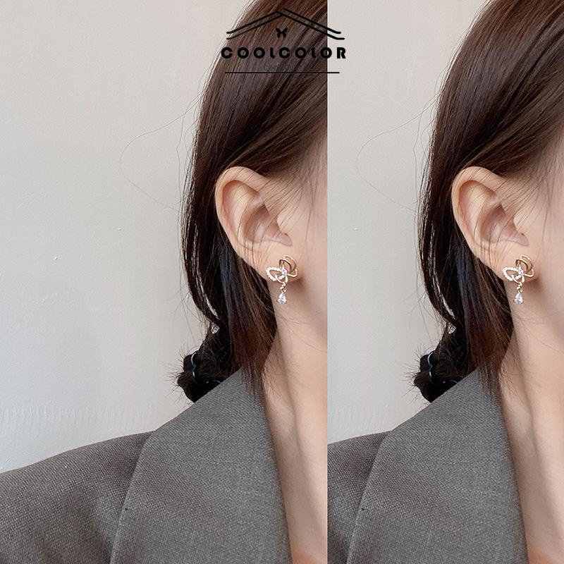 COD✨1 pasang Anting Stud Kristal Busur Korea Kupu-Kupu Tidak Ada Karat Aan Tidak  Fashion Murah Impor Aksesoris 2022 Terbaru Hadiah Ulang