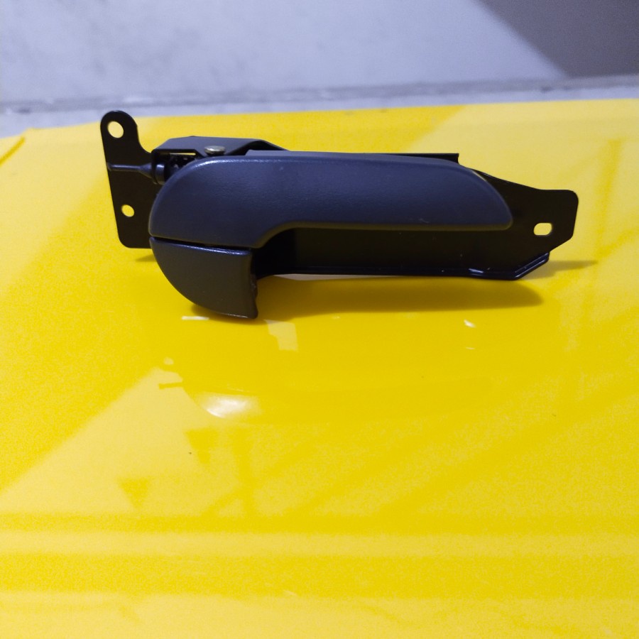 Handel Handle Tarikan Pintu Mobil KIA Travello Bagian Dalam Kanan Original Kia genuine