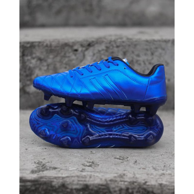Sepatu Sepak Bola Fonder