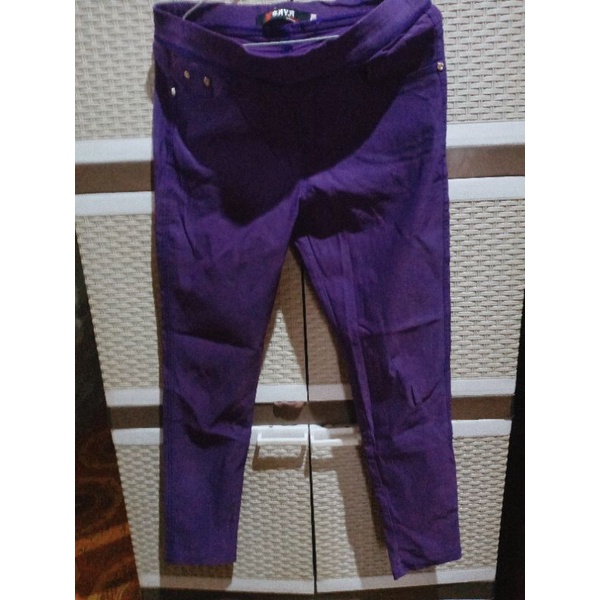 PRELOVED CELANA JEANS LEGGING SAYA LILAC UNGU SIZE M L