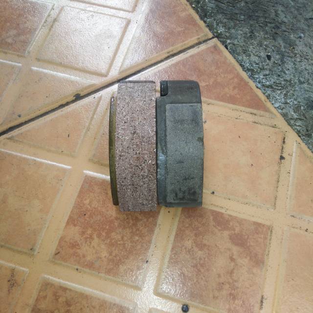 Kampas ganda racing Xeon karbu rc aerox 125