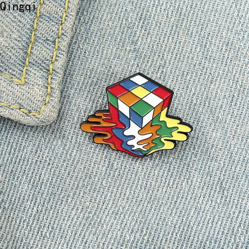 Pin Bros Lencana Enamel Bentuk Kartun Kubus Rubik Warna-Warni Untuk Anak