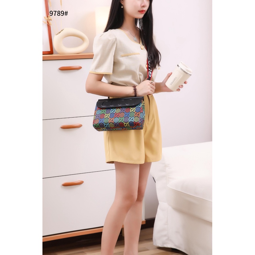 GC Sling Bag 9789