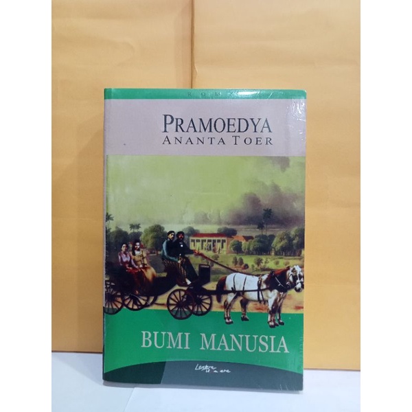 Jual Novel Bumi Manusia Pramoedya Ananta Toer Harga Terbaik November 2021 Shopee Indonesia